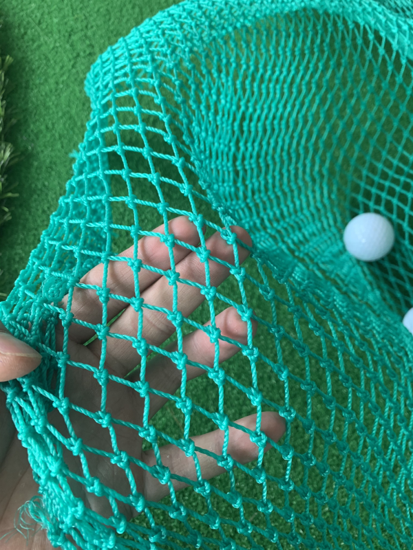 Lưới Golf Kích thước mắt lưới:  2cmx2cm.